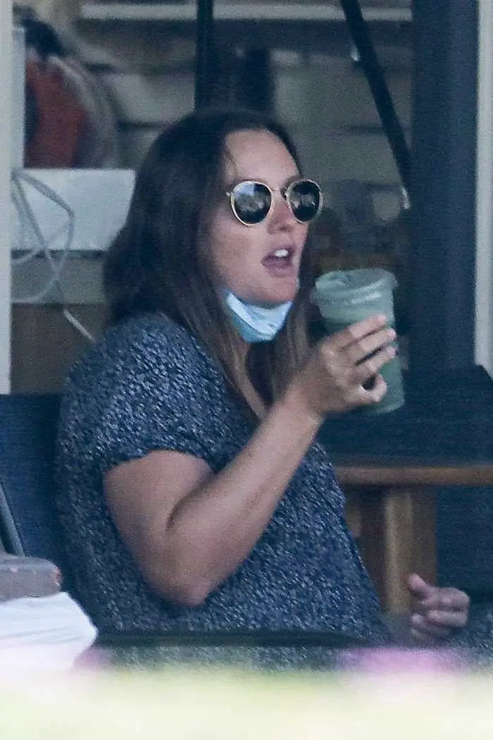 leighton meester and adam brody enjoy a break from kids in cafe 2