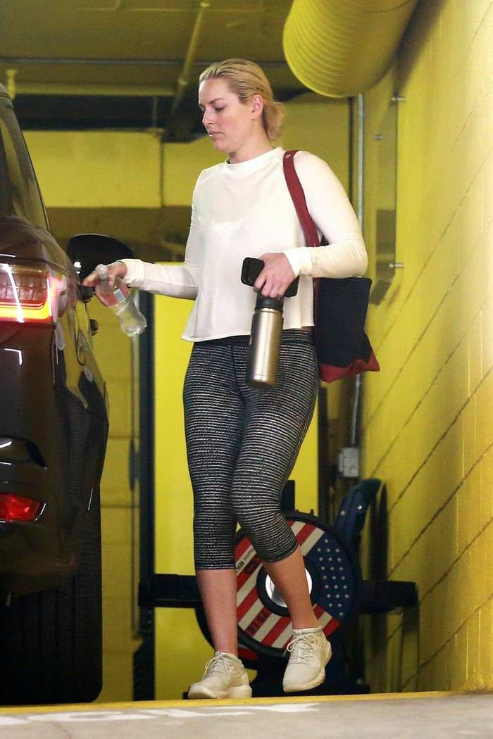 lindsey vonn leaving a gym in beverly hills 1
