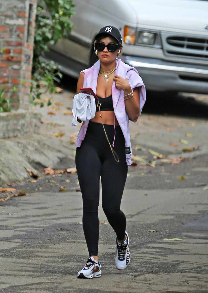 rita ora in spandex stepped out for a solo hike in los angeles 3