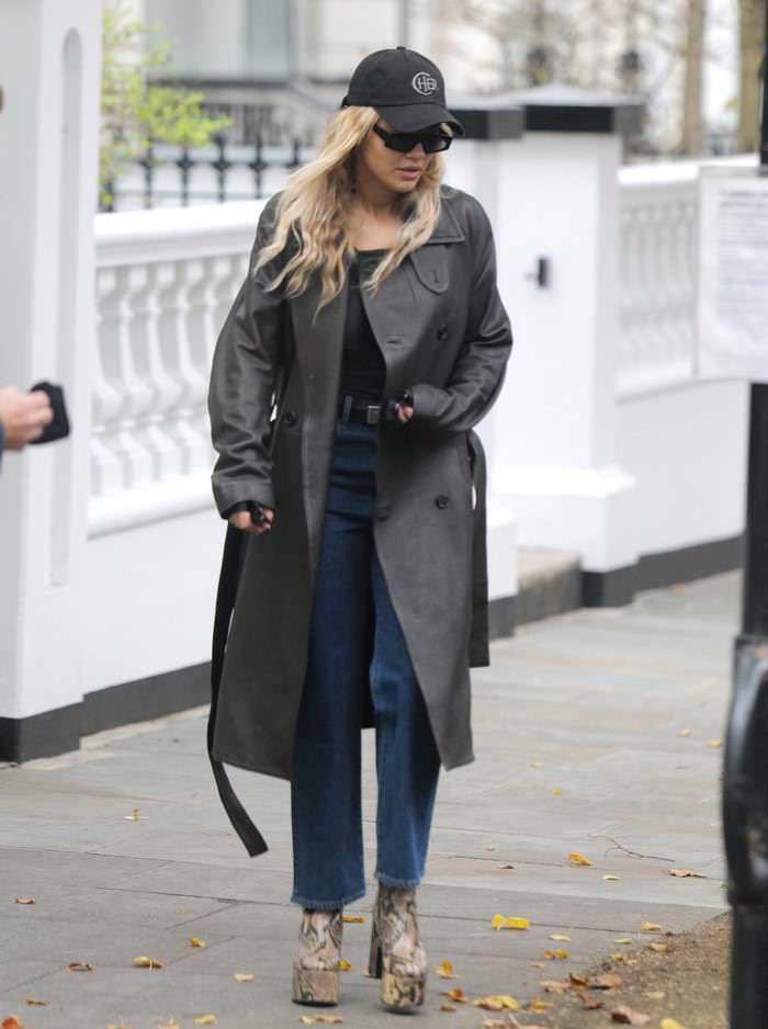 rita ora looks chic in a leather coat as she goes to a recording studio 1