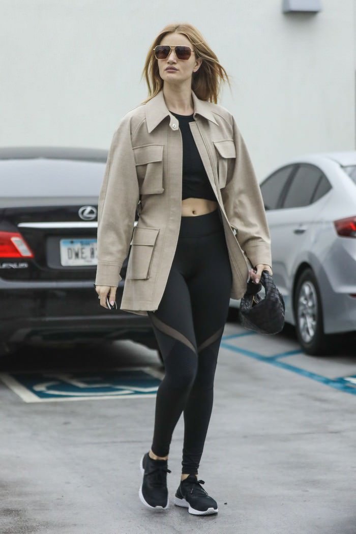 rosie huntington whiteley at body by simone gym in beverly hills 4