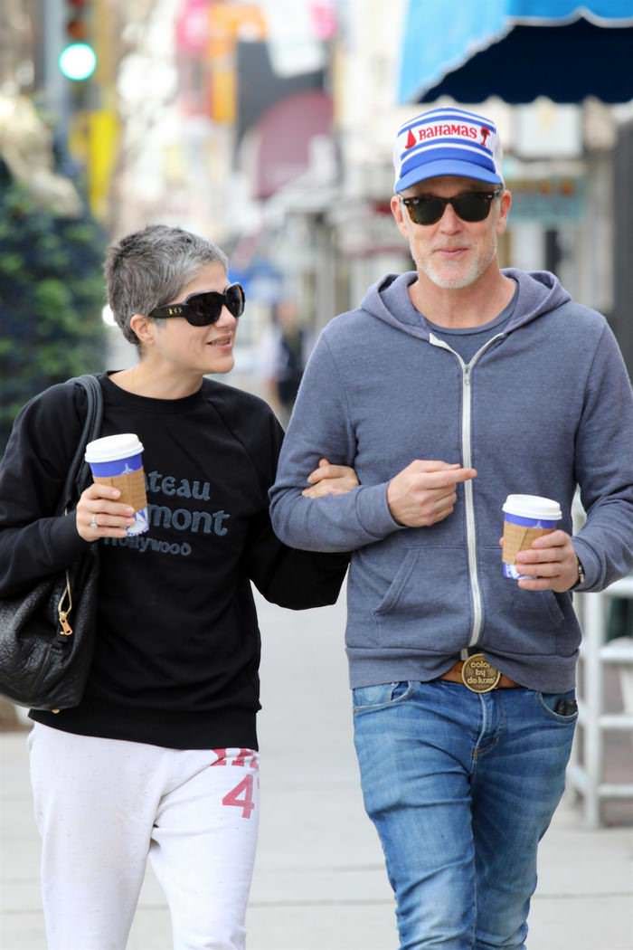 selma blair in a black jumper jogging bottoms out for a coffee in la 1